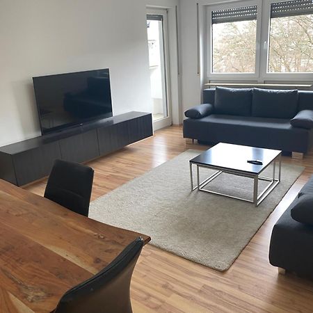 3 Zimmerwohnung Naehe Autobahn A8 Augsburg Exterior foto